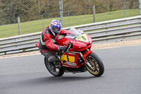 brands-hatch-photographs;brands-no-limits-trackday;cadwell-trackday-photographs;enduro-digital-images;event-digital-images;eventdigitalimages;no-limits-trackdays;peter-wileman-photography;racing-digital-images;trackday-digital-images;trackday-photos